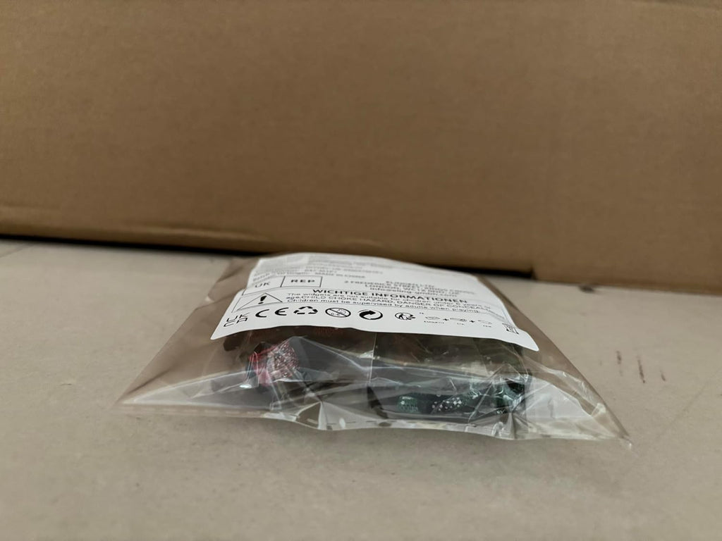 3 Pack Christmas Plaid Cat Collars, Breakaway Cat Collars with Bow Tie Bells Xmas Adjustable Plaid Snowflake Collar Safety Quick Release for Puppy Kitten Supplies