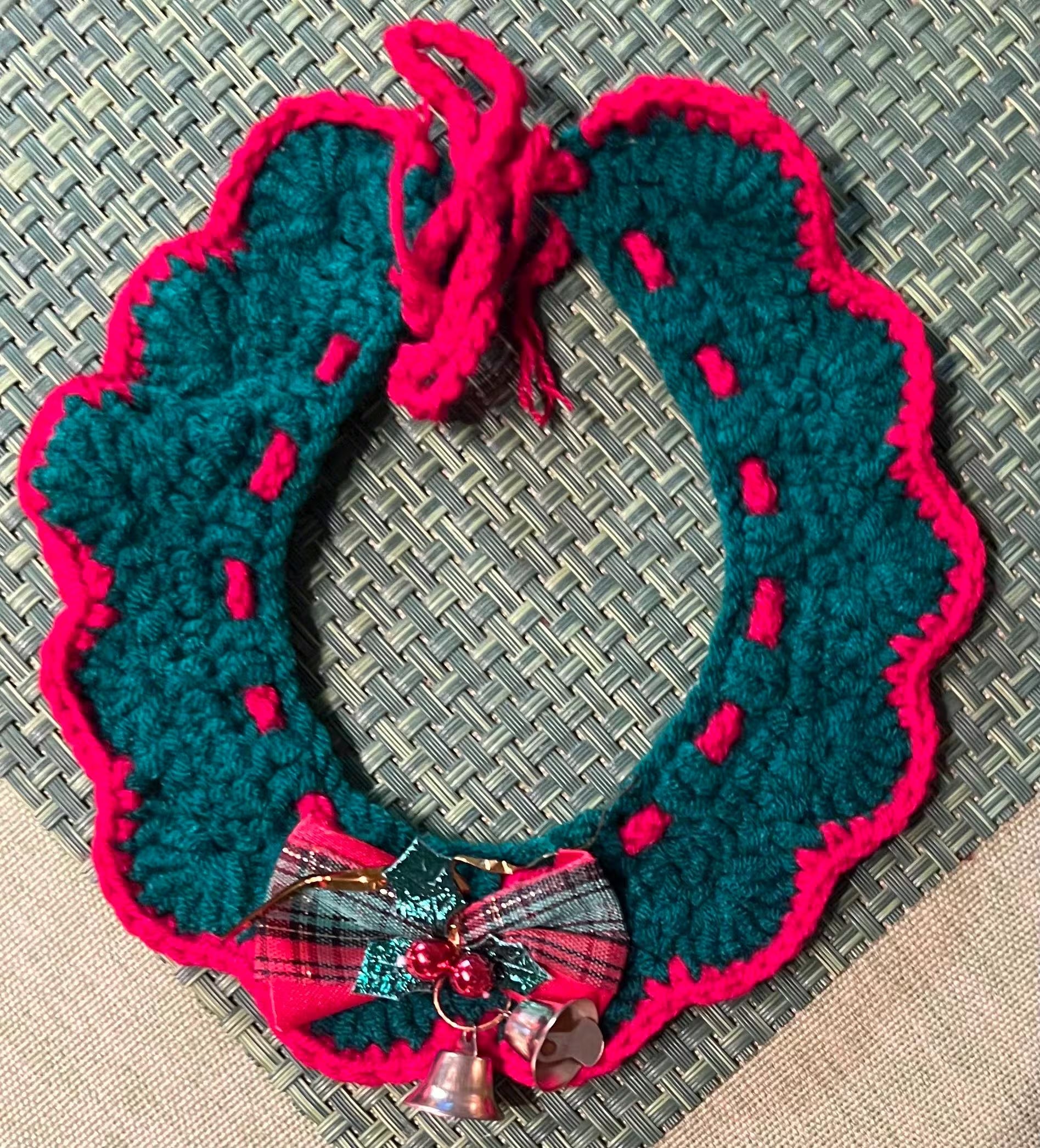 Handmade Crochet Pet Collar: Customizable Knit Cat & Dog Collar
